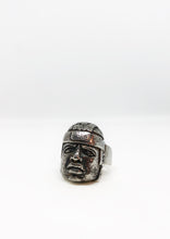 Olmeca Head Ring
