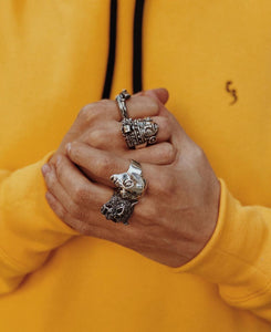 Alien Ring