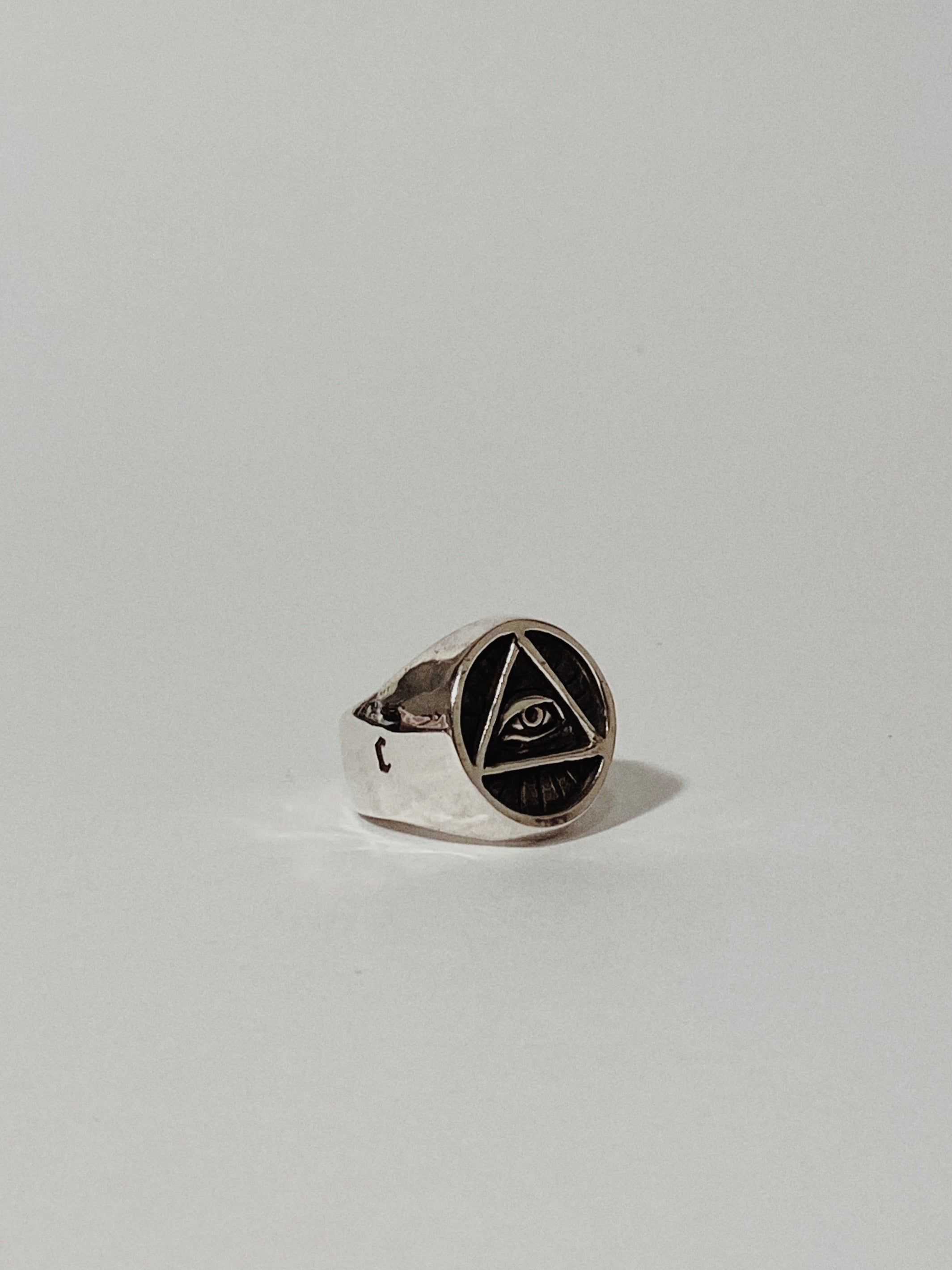 Illuminati Ring – Cruzada Jewelry International