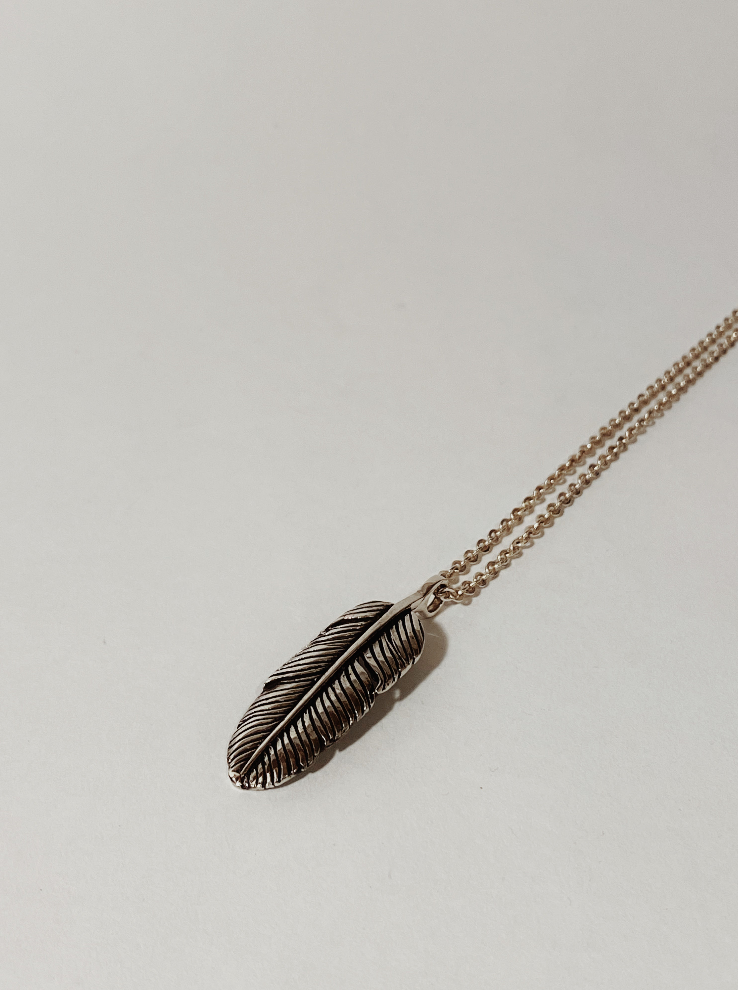 Feather Pendant (With Chain)