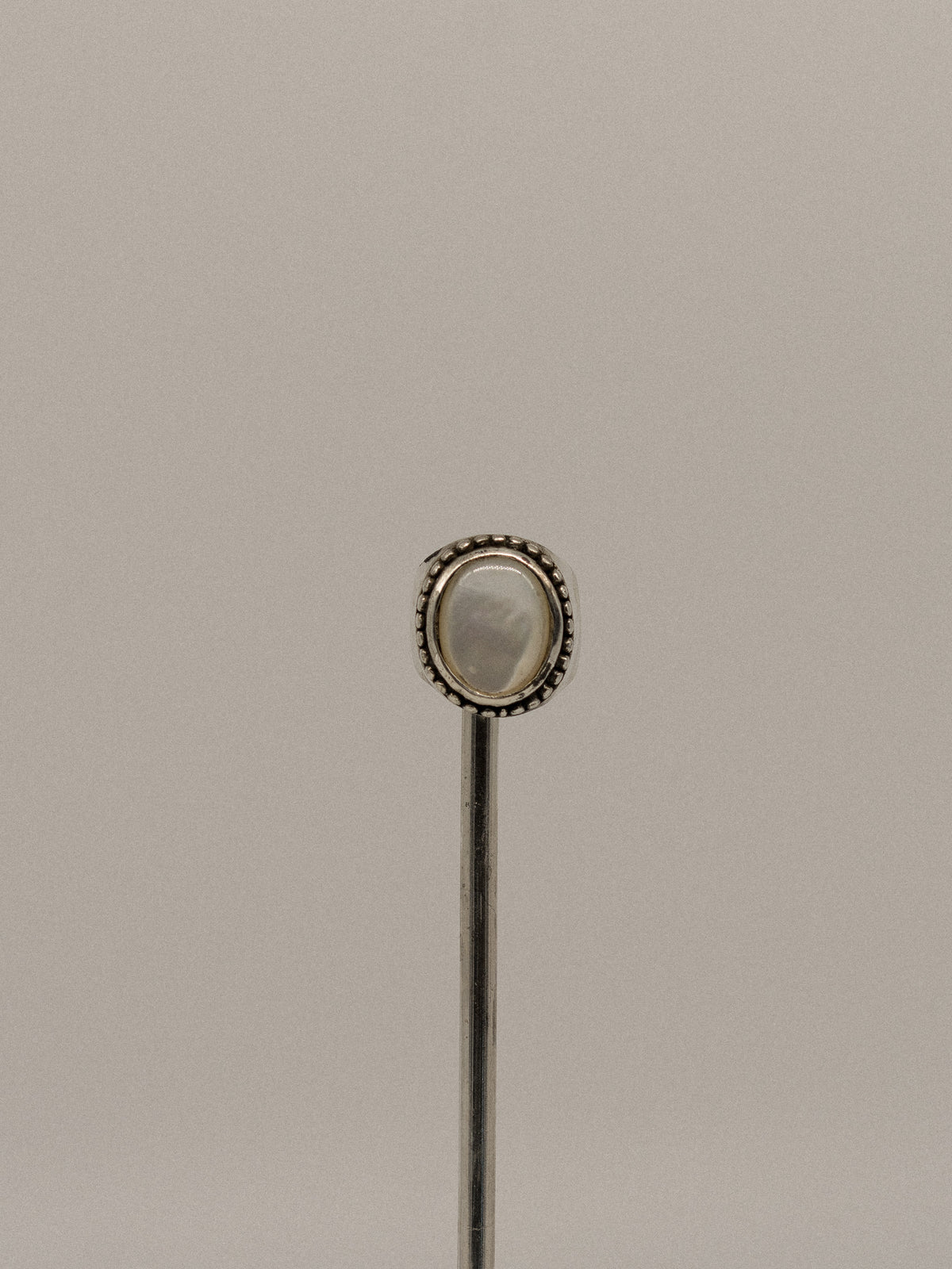 Italian Oval Mother Pearl Ring