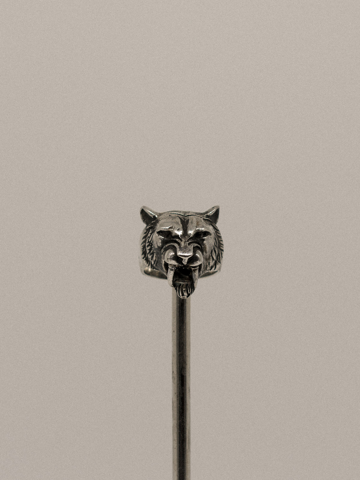 Sabertooth Ring