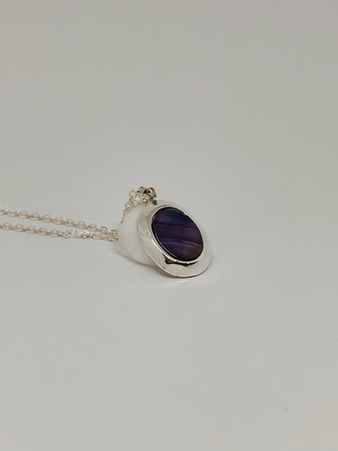 Oval Frame Pendant with Stone (With Chain)