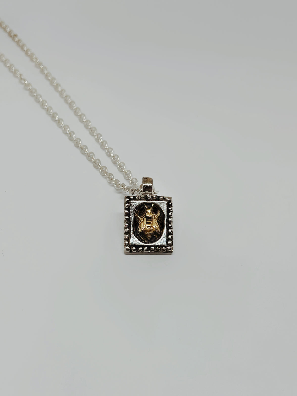 Bee Mini Pendant Special Edition (With Chain)