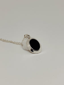 Oval Frame Pendant with Stone (With Chain)