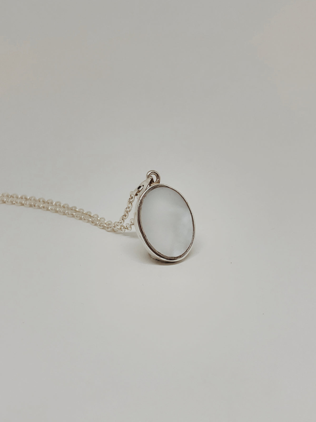 Oval Pendant with Stone (With Chain)