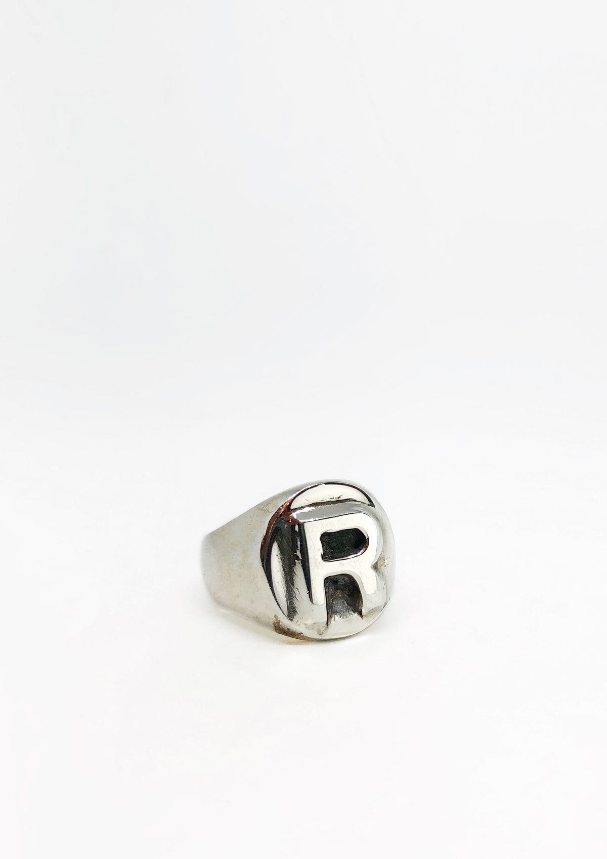 &quot;R&quot; Letter Ring